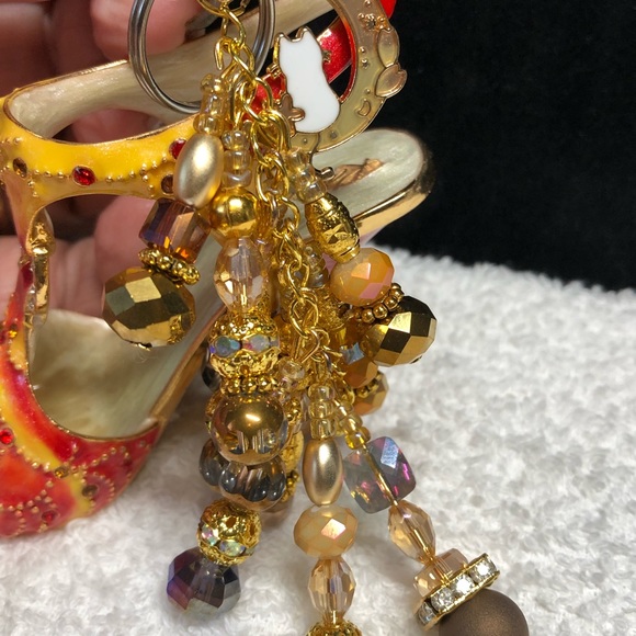 🤑Purse bling keychain -lots of gold and cat charm/theme 🐈 - Picture 7 of 10